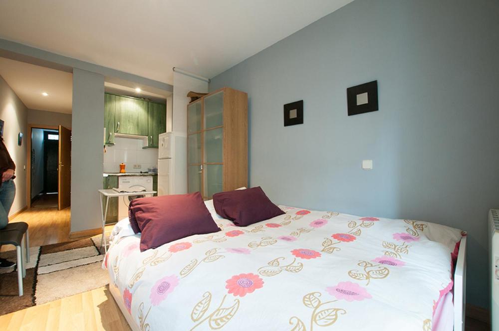 Apartamentos Eloisa Madrid Exterior photo