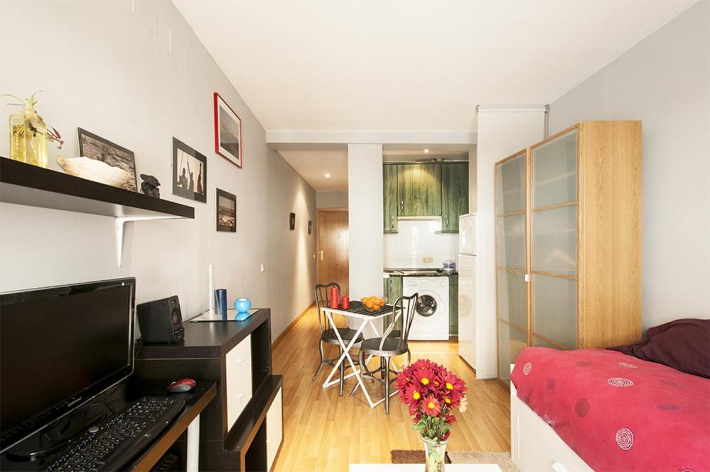Apartamentos Eloisa Madrid Room photo
